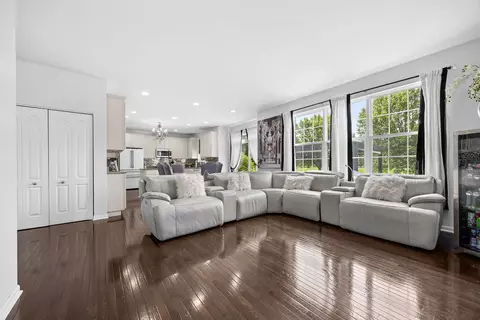 Living - 2297 Deerpath Rd, Bolingbrook, IL 60490 photo 2 of 3