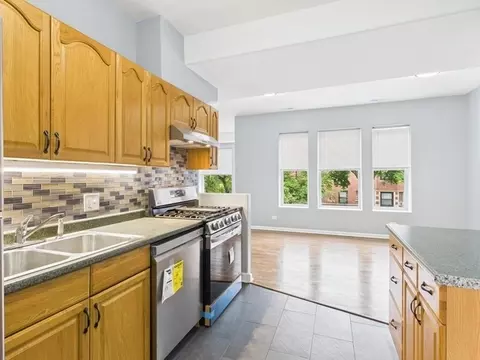 Kitchen - 1729 E 67th St #2E, Chicago, IL 60649 photo 1 of 2
