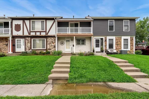 4620 Warren St, Davenport, IA 52806