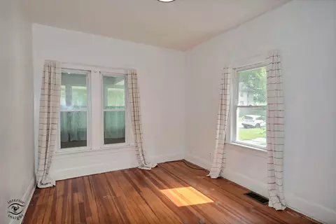 Bedroom - 850 E Bourbonnais St, Kankakee, IL 60901 photo 2 of 6