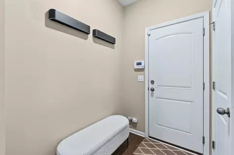 Entry Way - 4342 Rudyard Kipling Rd, Elgin, IL 60124 photo 5 of 7