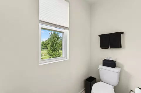 Bath - 4342 Rudyard Kipling Rd, Elgin, IL 60124 photo 5 of 6
