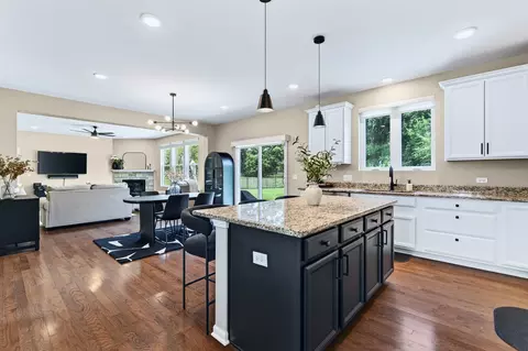 Kitchen - 4342 Rudyard Kipling Rd, Elgin, IL 60124 photo 3 of 3