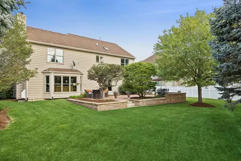 Exterior - 1250 Tunbridge Trl, Algonquin, IL 60102 photo 4 of 4