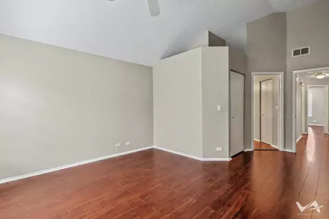 Other - 1620 Columbia Cir #2, Bartlett, IL 60103 photo 2 of 6