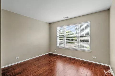 Other - 1620 Columbia Cir #2, Bartlett, IL 60103 photo 4 of 6