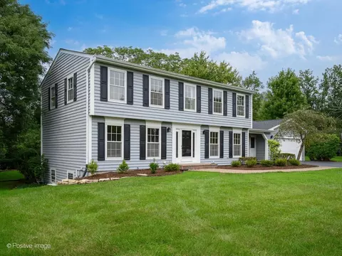 Exterior - 5 Norris Dr, Burr Ridge, IL 60527 photo 2 of 5