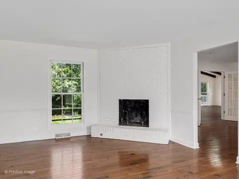 Living - 5 Norris Dr, Burr Ridge, IL 60527 photo 4 of 9
