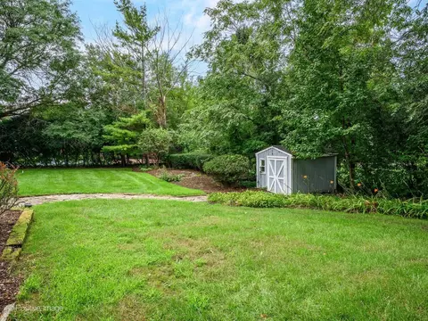 Exterior - 5 Norris Dr, Burr Ridge, IL 60527 photo 3 of 5