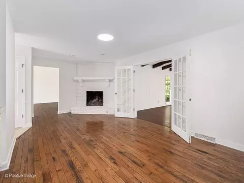 Living - 5 Norris Dr, Burr Ridge, IL 60527 photo 6 of 9