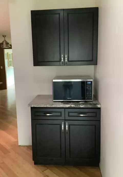 Kitchen - 28575 W Valley Rd, Ingleside, IL 60041 photo 4 of 4