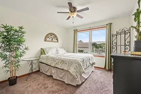 Bedroom - 487 Locust Ln, Peotone, IL 60468 photo 1 of 4