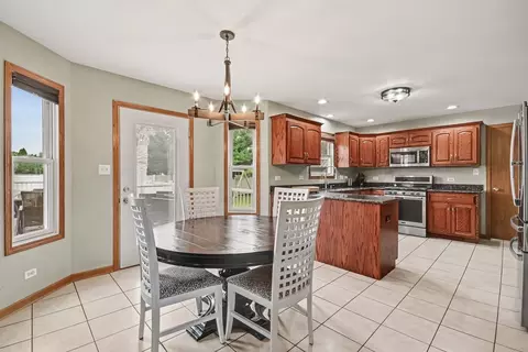 Kitchen - 487 Locust Ln, Peotone, IL 60468 photo 1 of 4