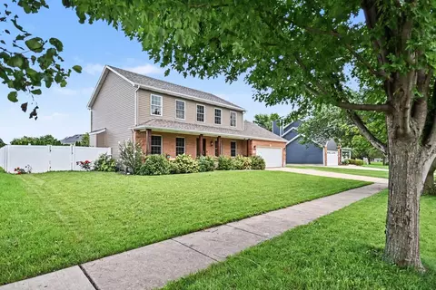 Exterior - 487 Locust Ln, Peotone, IL 60468 photo 2 of 8