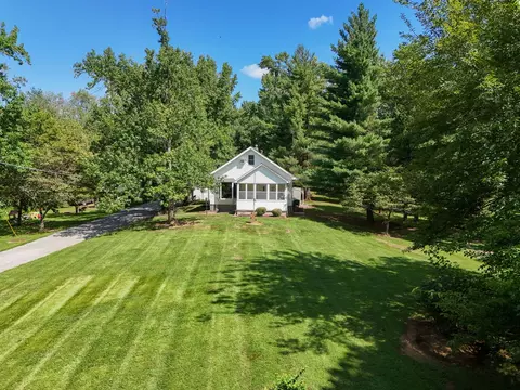 Exterior - 14264 Mustang Rd, Marion, IL 62959 photo 6 of 9
