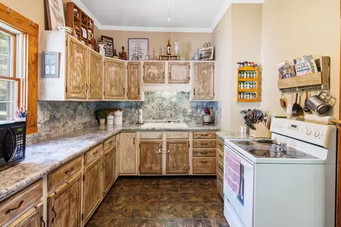 Kitchen - 14264 Mustang Rd, Marion, IL 62959 photo 1 of 1