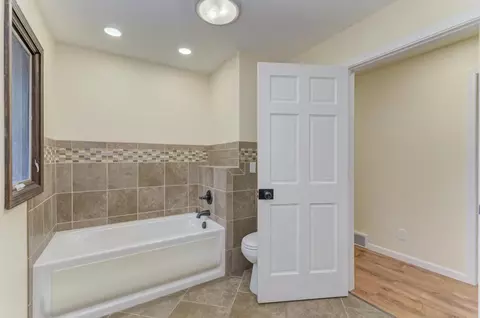 Bath - 210 S Small Ave, Kankakee, IL 60901 photo 2 of 4