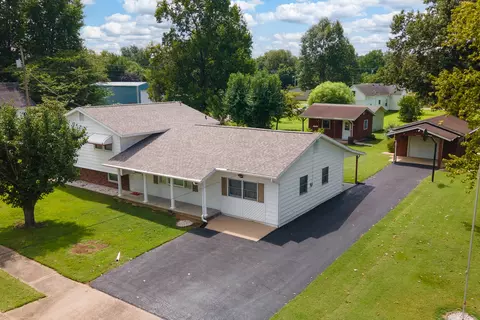 View/Area - 701 N 29th St, Herrin, IL 62948 photo 6 of 6