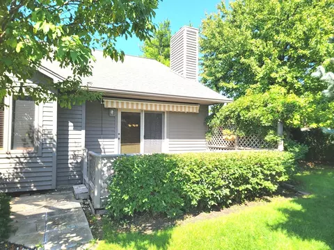 Other - 1509 Fort Jesse Rd #20, Normal, IL 61761 photo 12 of 13