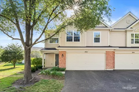 1902 Waverly Way, Montgomery, IL 60538