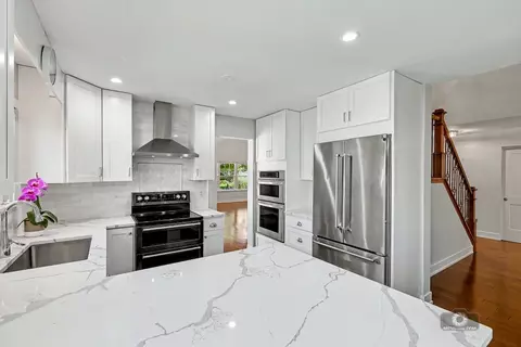 Kitchen - 20952 W Olive St, Plainfield, IL 60544 photo 5 of 5