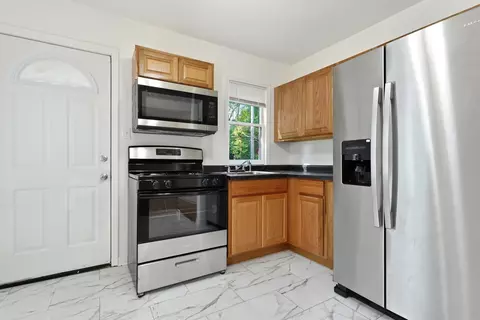 Kitchen - 233 E 143rd St, Dolton, IL 60419 photo 1 of 1