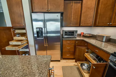 Kitchen - 2612 Drexel Dr, Naperville, IL 60564 photo 2 of 4