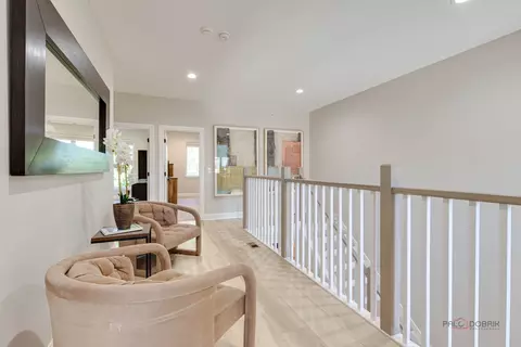 Entry Way - 82 Prairie Ct, Wheeling, IL 60090 photo 2 of 3
