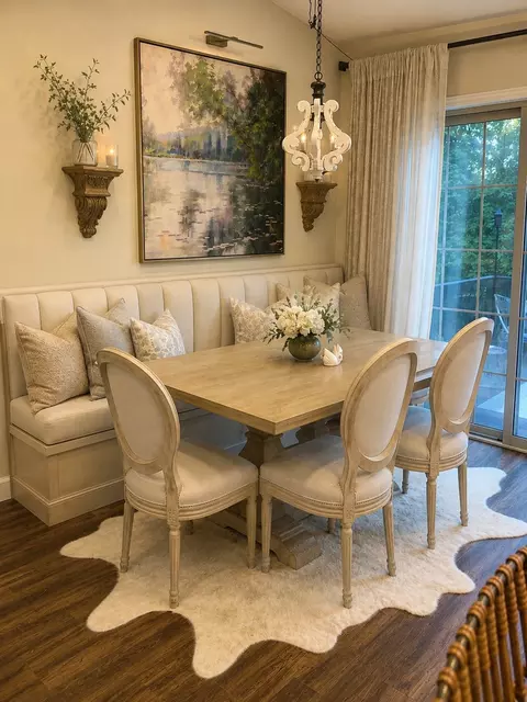 Dining - 110 Swanson St, Ottawa, IL 61350 photo 1 of 3