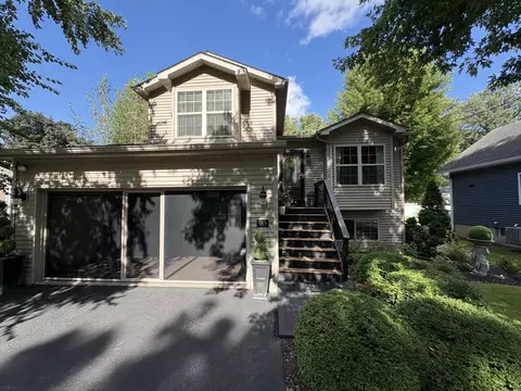 Exterior - 110 Swanson St, Ottawa, IL 61350 photo 17 of 17