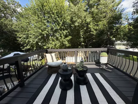 Exterior - 110 Swanson St, Ottawa, IL 61350 photo 9 of 17