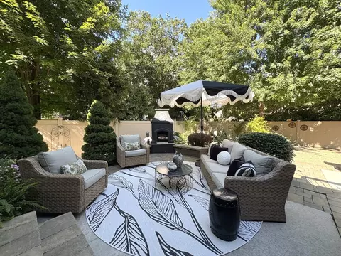 Exterior - 110 Swanson St, Ottawa, IL 61350 photo 10 of 17
