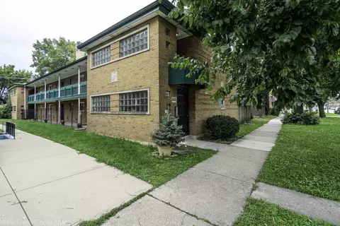 651 South Blvd #3, Oak Park, IL 60302