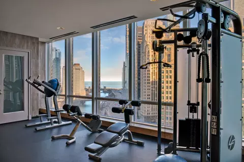 View/Area - Undisclosed, Chicago, IL 60611 photo 6 of 8