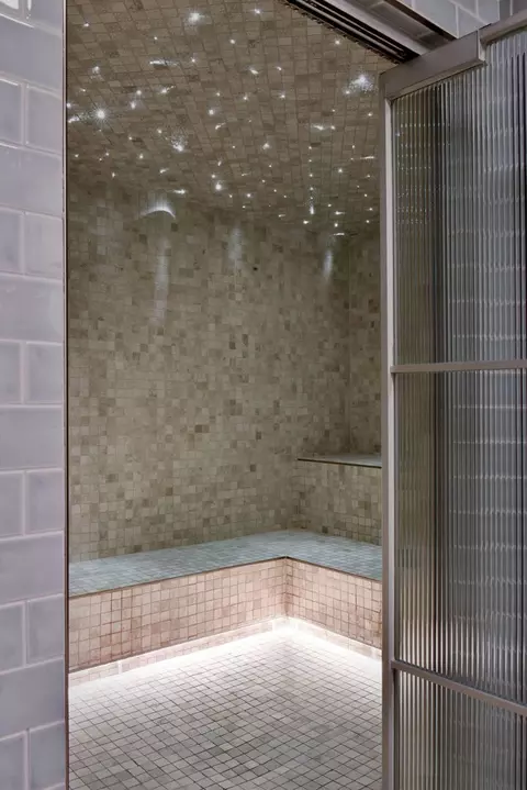 Bath - Undisclosed, Chicago, IL 60611 photo 9 of 9