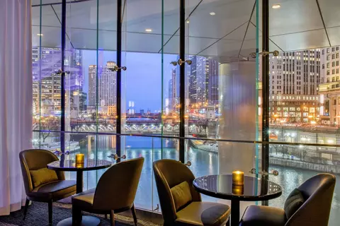 View/Area - Undisclosed, Chicago, IL 60611 photo 4 of 8