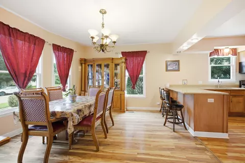 Dining - 459 N Spring St, Elgin, IL 60120 photo 1 of 1