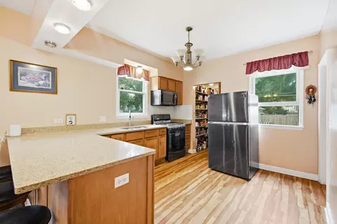 Kitchen - 459 N Spring St, Elgin, IL 60120 photo 1 of 4