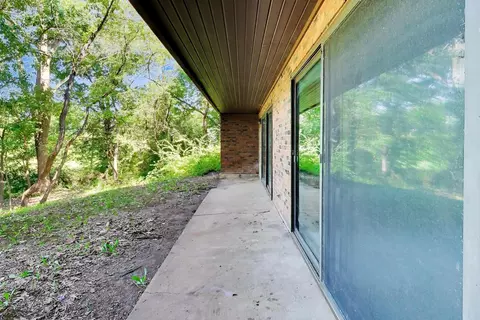 Exterior - 28480 N Oak Knoll Rd, Mchenry, IL 60051 photo 14 of 14