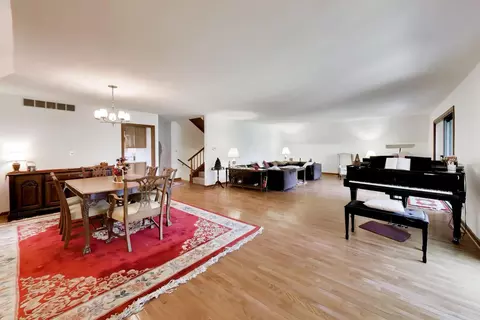 Dining - 28480 N Oak Knoll Rd, Mchenry, IL 60051 photo 2 of 2