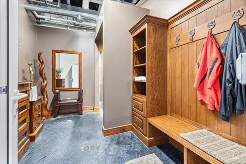 Entry Way - 2 S976 Deerpath Rd, Batavia, IL 60510 photo 5 of 9