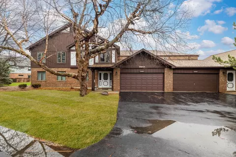 9840 Terrace Dr #E2, Palos Park, IL 60464