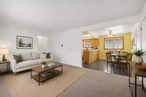 Other - 6850 W Lode Dr #2A, Worth, IL 60482 photo 2 of 3