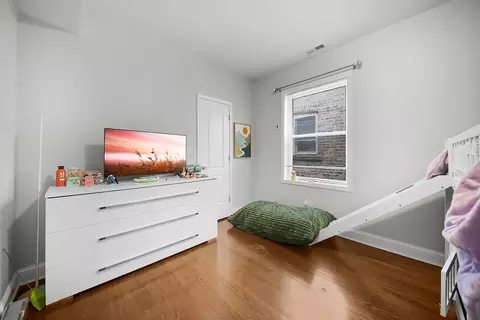 Bedroom - 8019 S Eberhart Ave, Chicago, IL 60619 photo 4 of 4