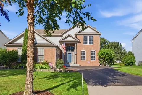 Exterior - 4050 Bunker Hill Dr, Algonquin, IL 60102 photo 3 of 8