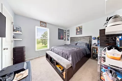 Bedroom - 4050 Bunker Hill Dr, Algonquin, IL 60102 photo 3 of 11