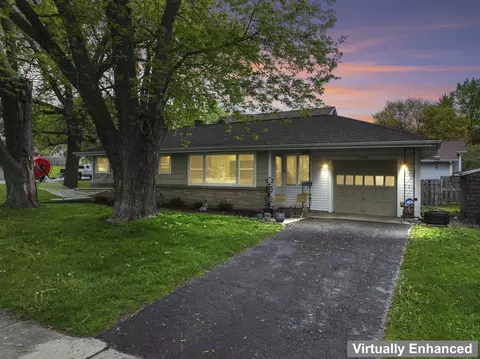Exterior - 3314 Washington St, Mchenry, IL 60050 photo 3 of 3