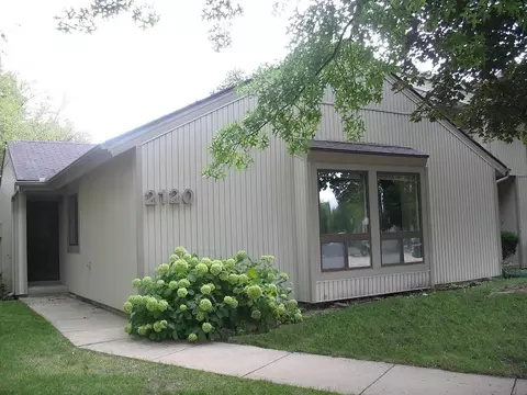 2120 Melrose Dr, Champaign, IL 61820