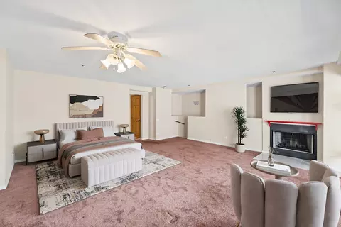 Bedroom - 40 E 9th St #1907, Chicago, IL 60605 photo 1 of 1
