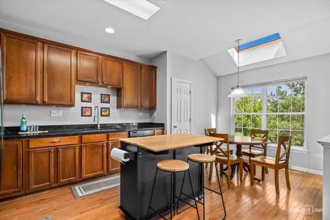 Kitchen - 1123 Pine Valley Ct, Elgin, IL 60124 photo 2 of 2